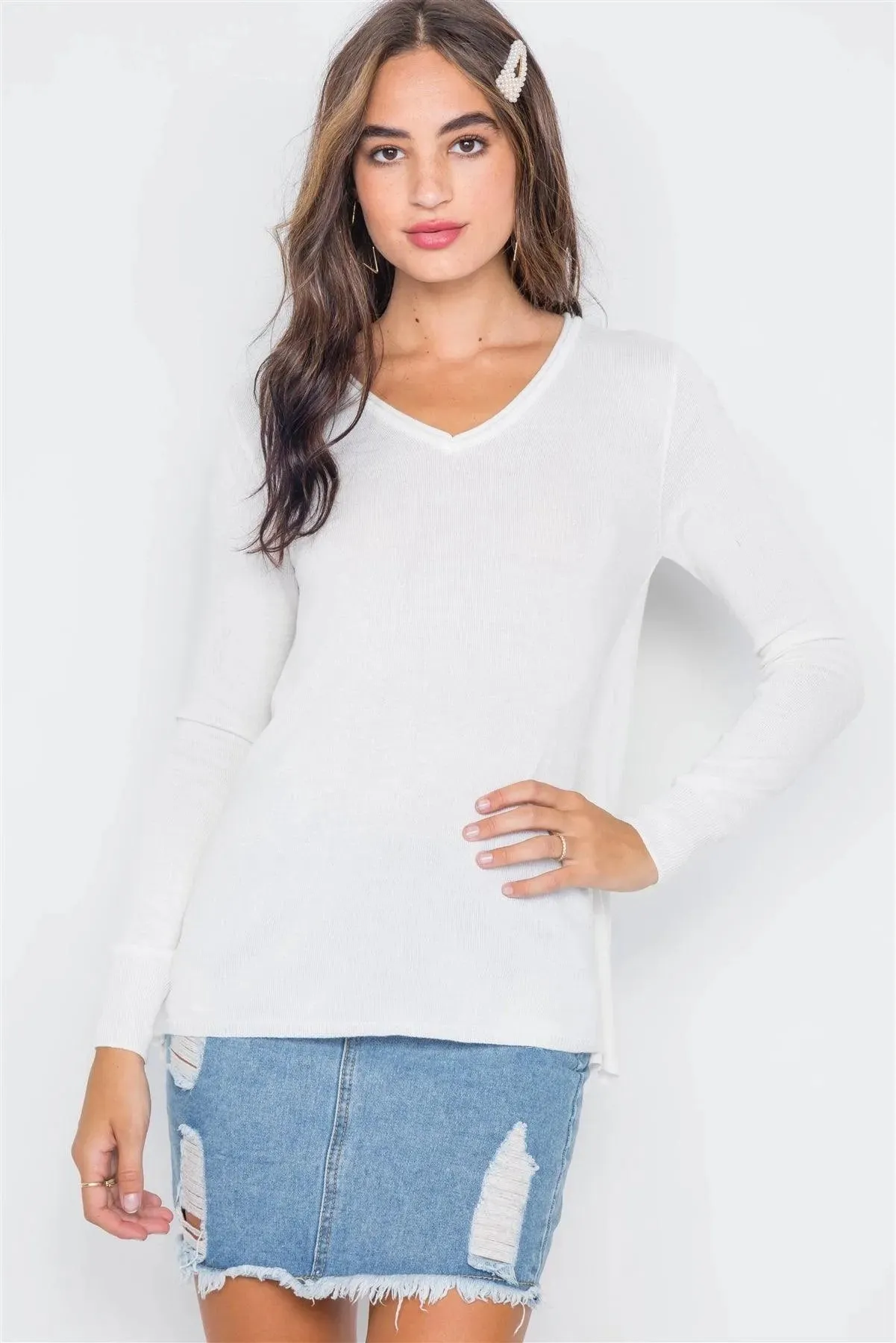 Ivory Knit Casual V-Neck Solid Sweater