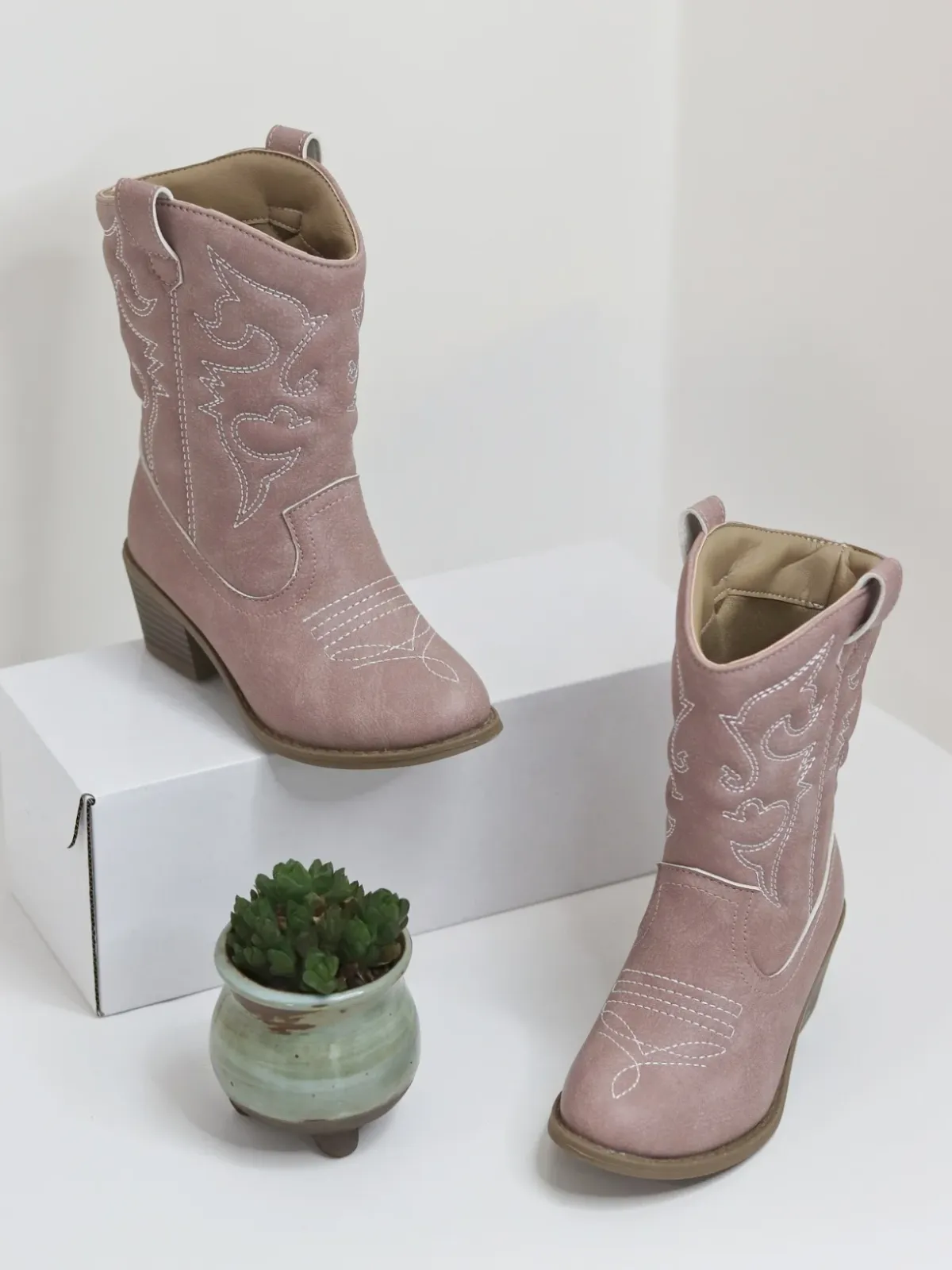 Western Sass Cowboy Boots By Liv and Mia